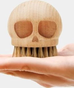 Flash Sale 💯 SUCK UK Gothic Homewares Skull | BRUSH 👍 -Kitchen Sales Store suck uk skull brush 5 45f39586 af90 411c 9b04 69f72c23dacb 700x700